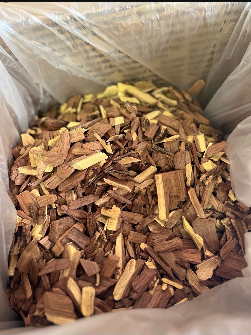 Pure Mesquite Wood Chips for Smoker 5 lbs additional bag of Hickory @ 2 pounds